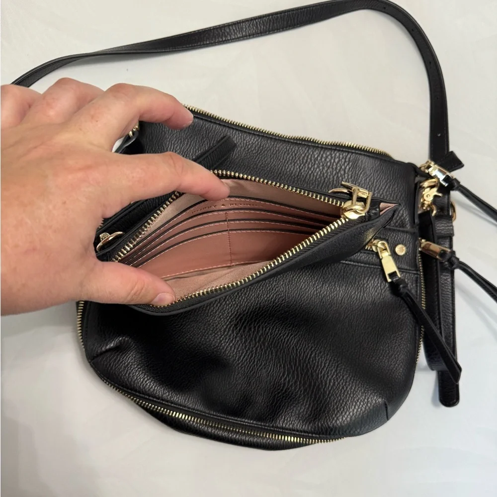 Poppy & Peonies classic black